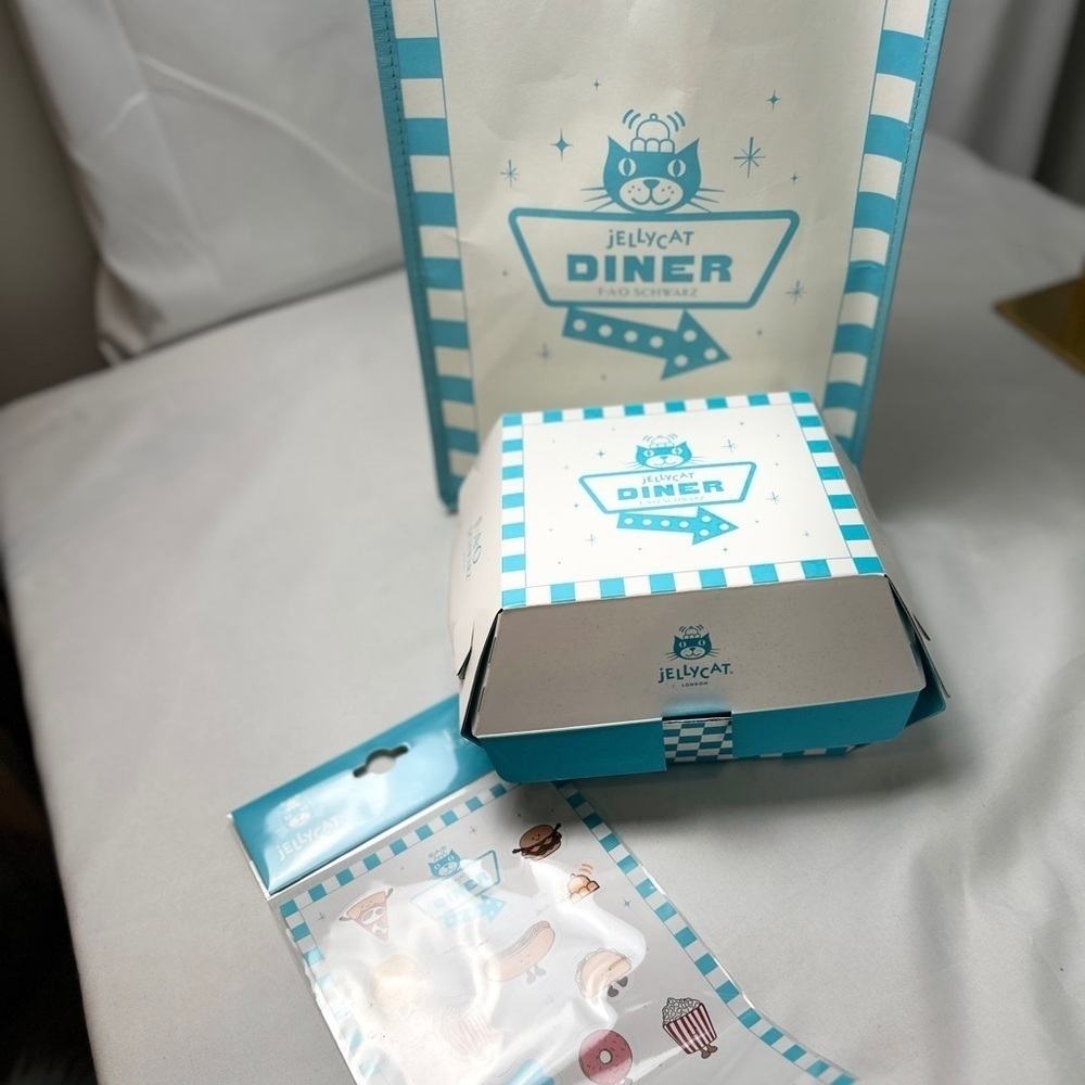 Authentic Jellycat Diner FAO Schwarz Playful Set Hamburger Box and Stickers
